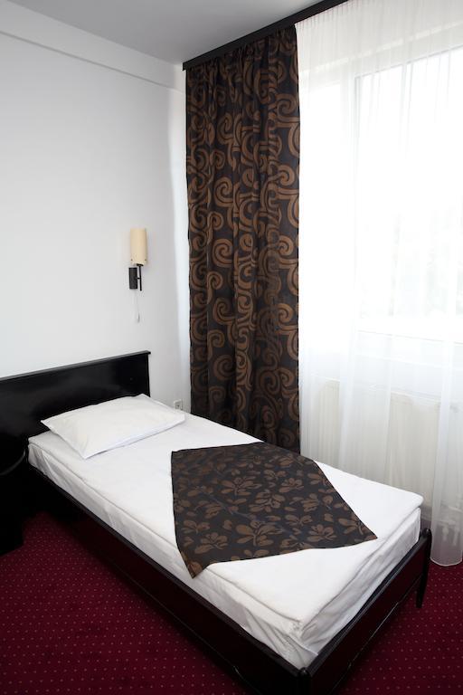 Hotel Terra Oradea Eksteriør bilde