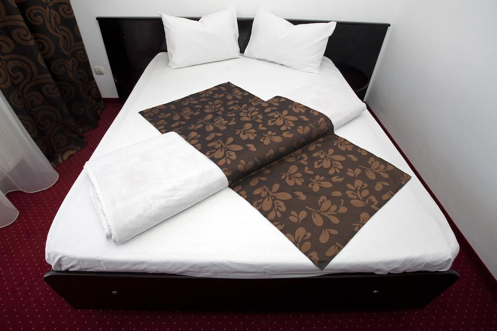 Hotel Terra Oradea Eksteriør bilde