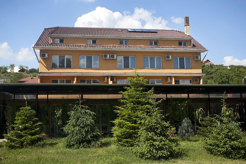 Hotel Terra Oradea Eksteriør bilde