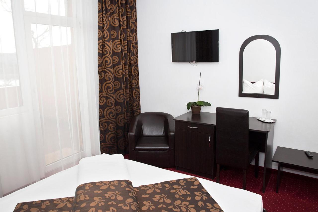 Hotel Terra Oradea Eksteriør bilde