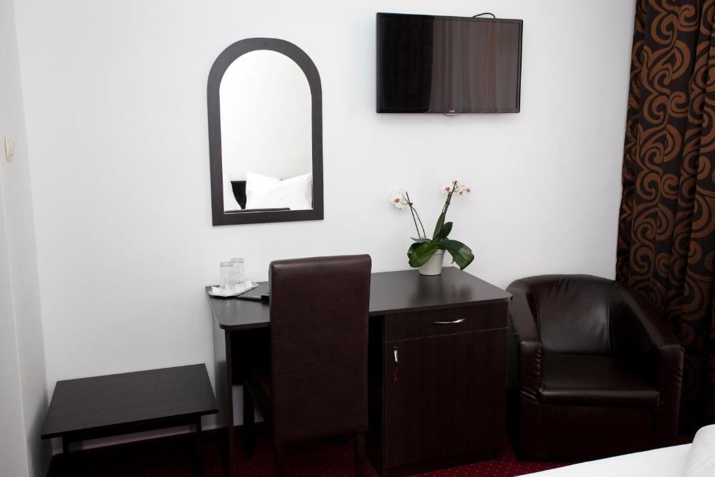 Hotel Terra Oradea Rom bilde