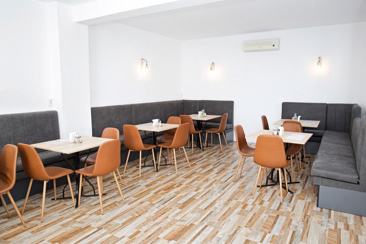 Hotel Terra Oradea Eksteriør bilde